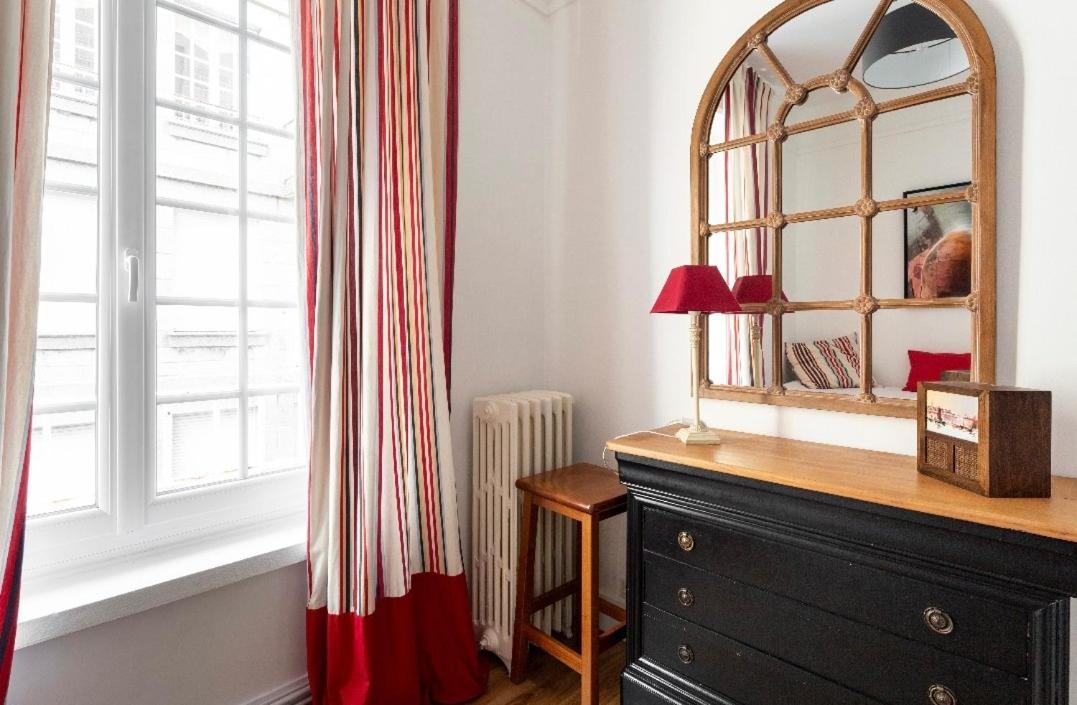 Appartement Au Coeur D'Intra Muros Saint-Malo Exteriör bild