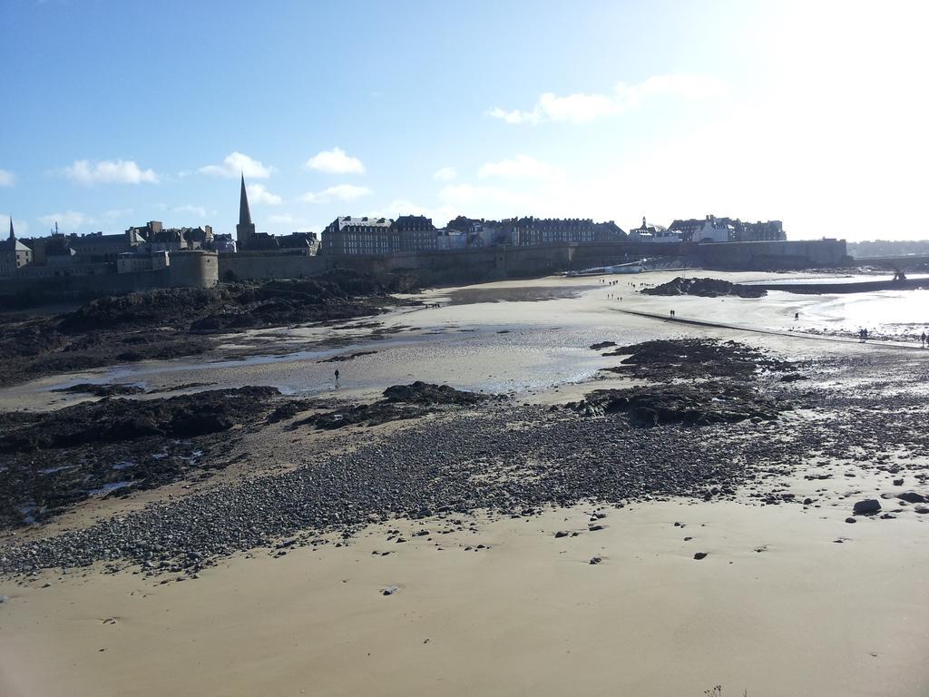 Appartement Au Coeur D'Intra Muros Saint-Malo Exteriör bild