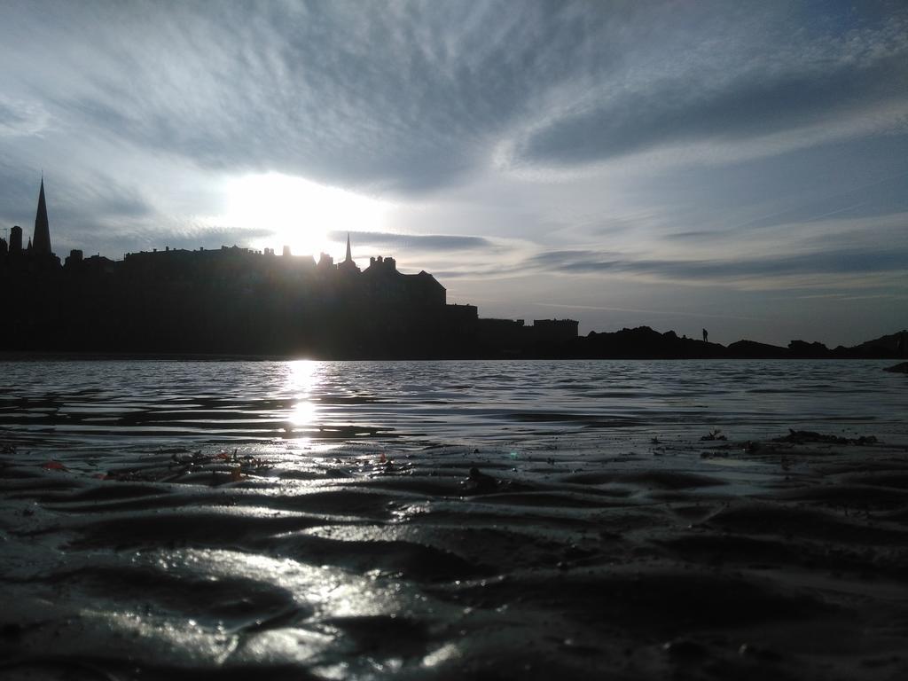 Appartement Au Coeur D'Intra Muros Saint-Malo Exteriör bild